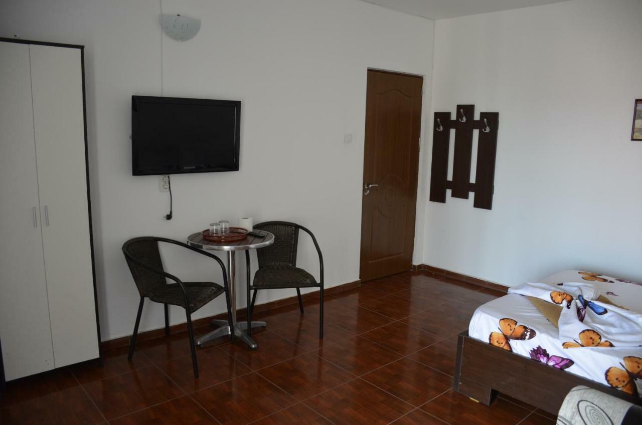 Vila Cu Livada Costinesti Exterior foto