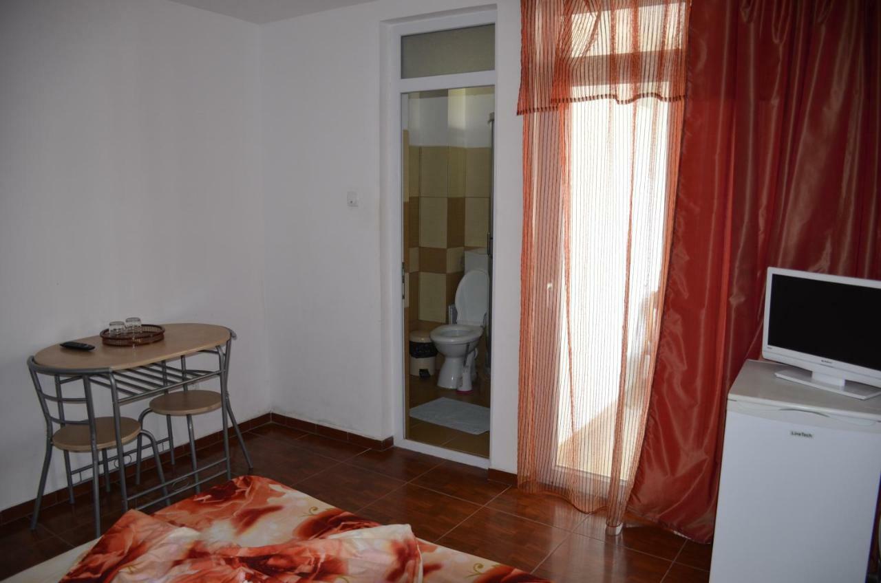 Vila Cu Livada Costinesti Exterior foto